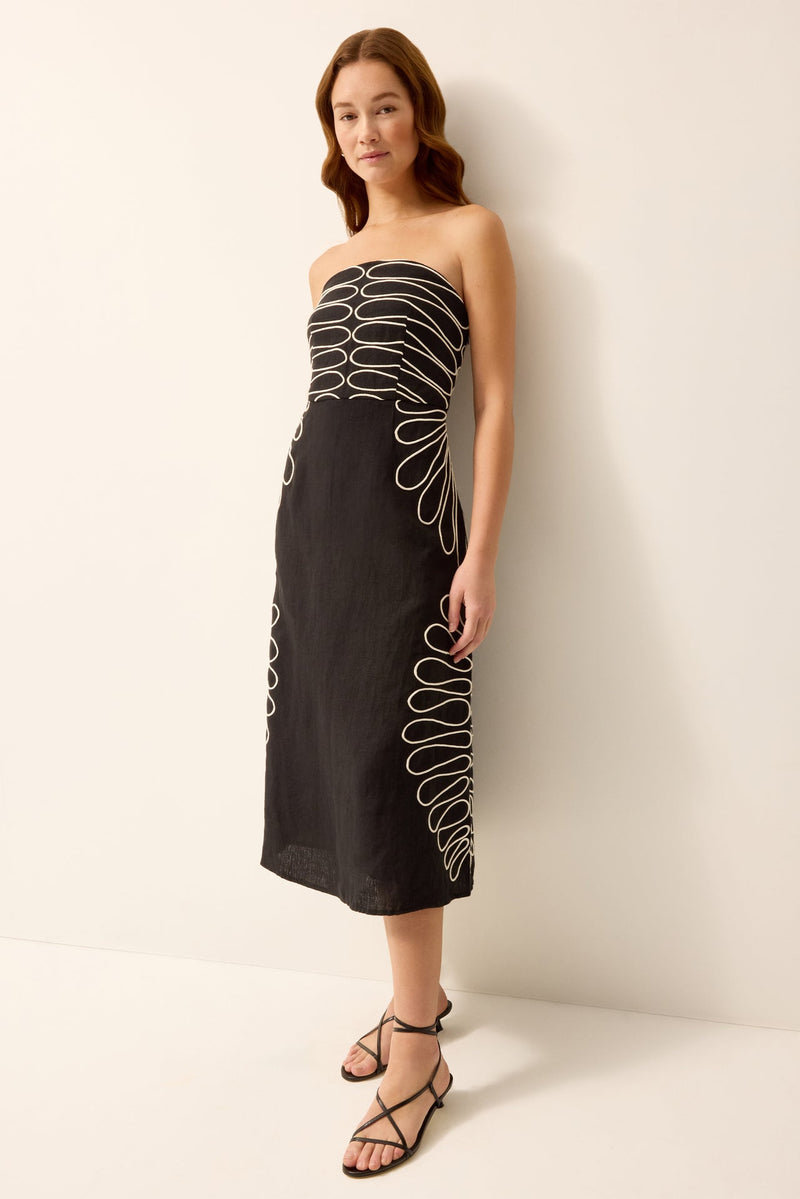 Porcia Dress in Outline