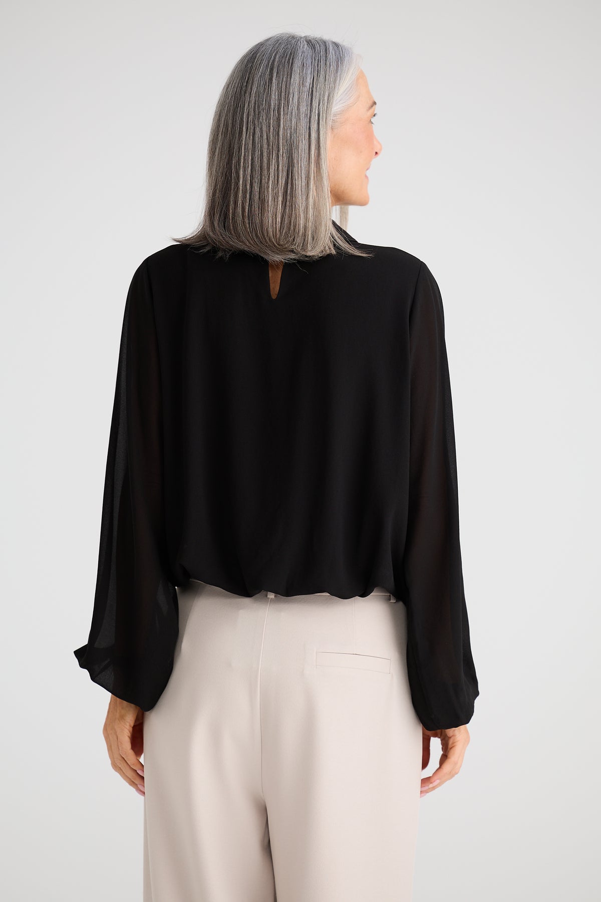 Gwyneth Blouse in Black