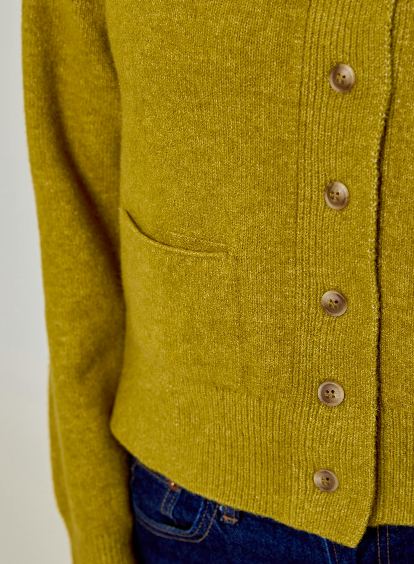 BWV0912036-design-history-raglan-sleeve-sweater-cardigan-in-edgy-green-1