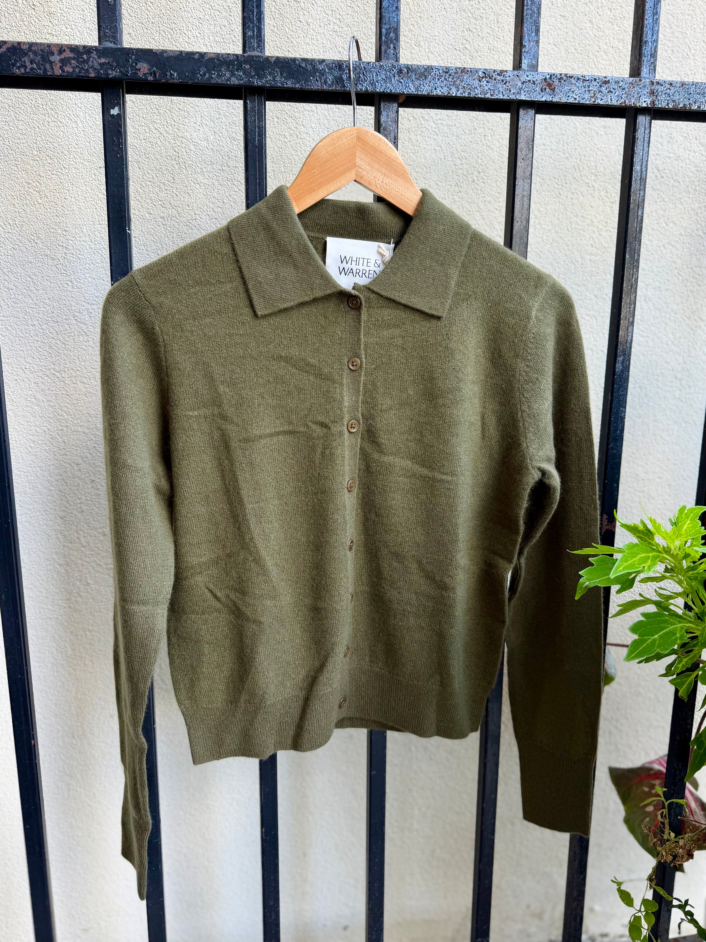 Cashmere Collared Cardigan in Deep Olive