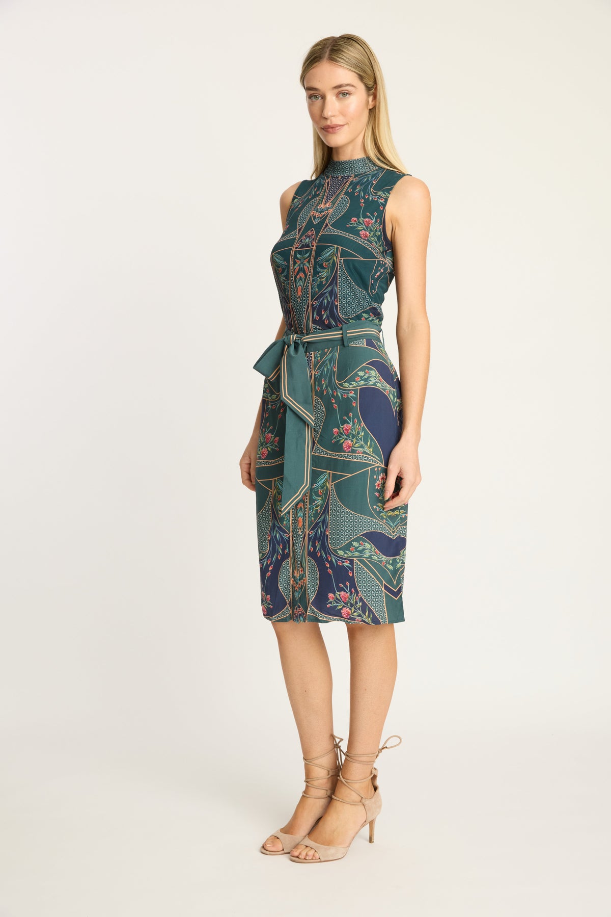 CA1448-caballero-romi-top-in-patchwork-flower-1