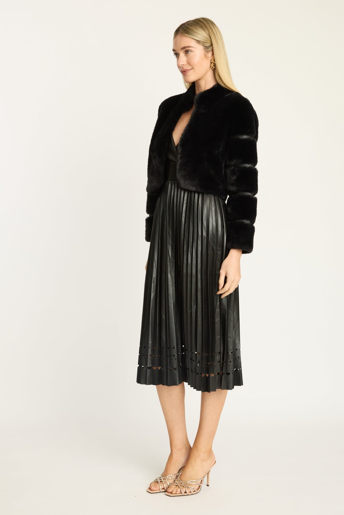CA5088-Caballero-abril-fur-jacket-black-1