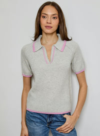 CAS0112025-design-history-raglan-short-sleeve-sweater-in-griffin-dore-1