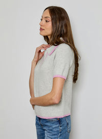 CAS0112025-design-history-raglan-short-sleeve-sweater-in-griffin-dore-1