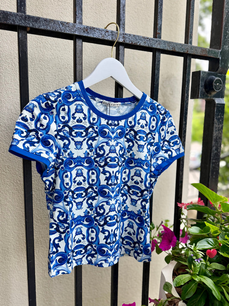 CC605P37009-alice-and-olivia-onie-baby-ringer-tee-in-solstice-1