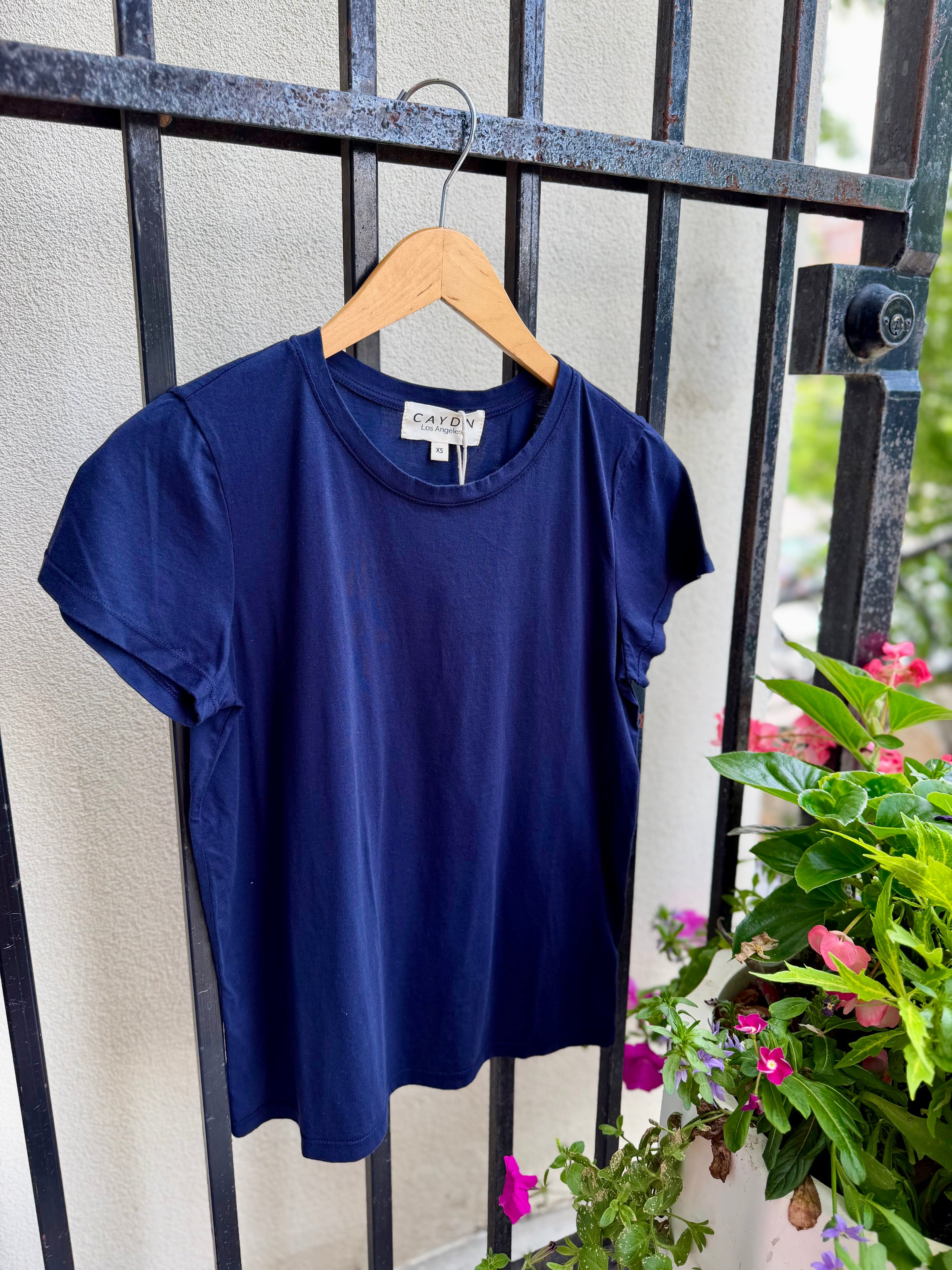 CJ2100-caydn-mia-crewneck-tee-in-midnight-1