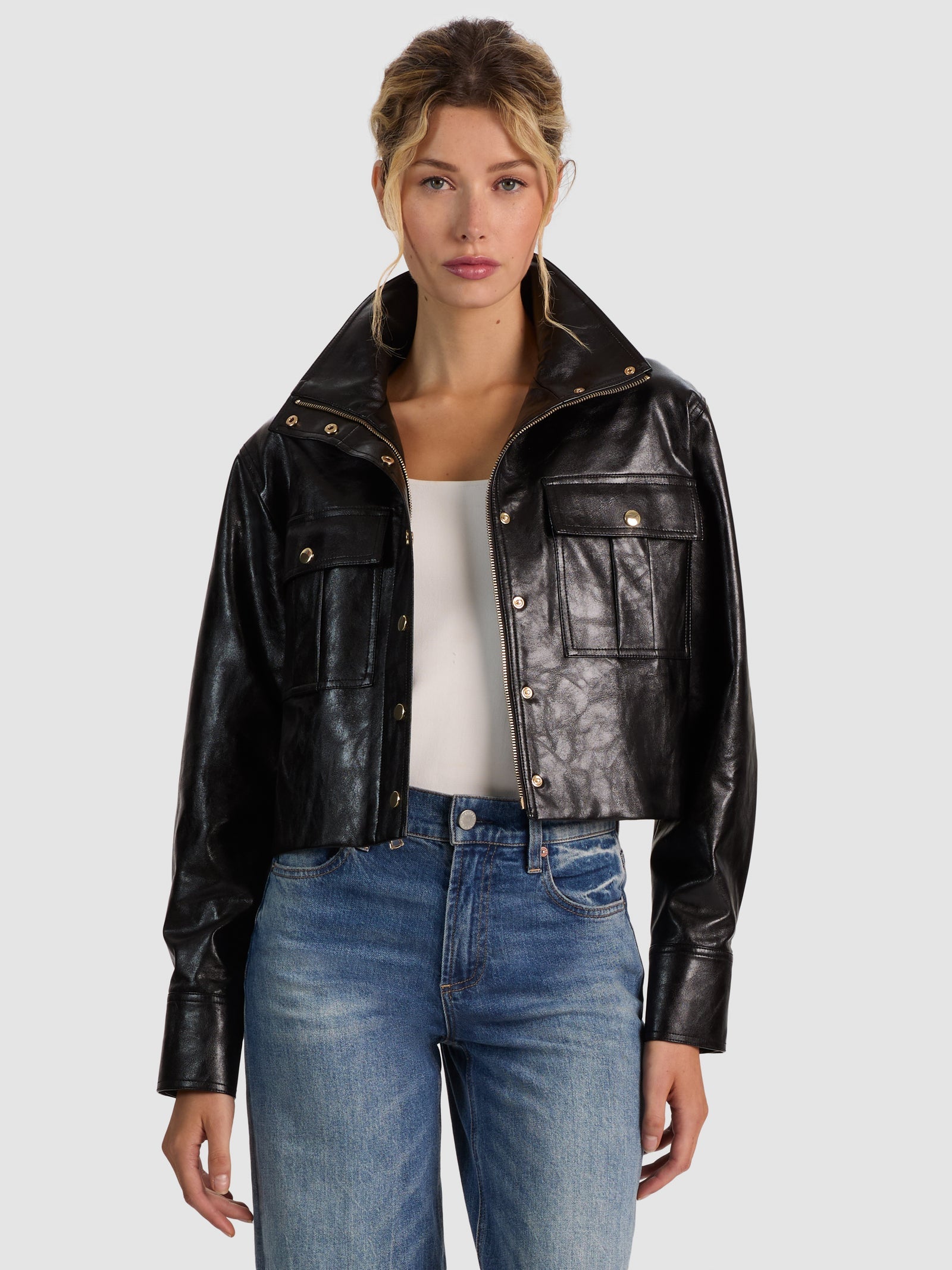 CL000J40201-alice-and-olivia-james-cropped-jacket-in-black-1