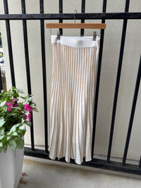 Pleated Skirt in Latte
