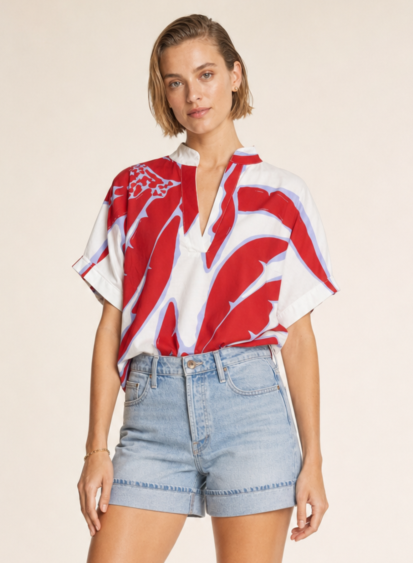 D150PC-sofia-mary-v-neck-dolman-top-in-monstera-red-1