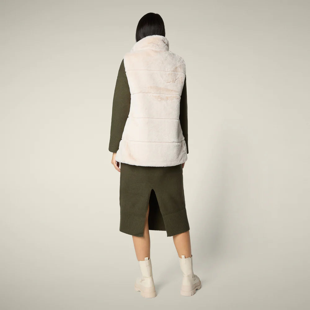 D82493W-FURY21-save-the-duck-nives-reversible-vest-in-shore-beige-5