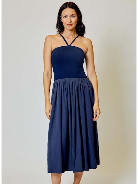 DHGM2022-DH-new-york-aimee-dress-in-navy-1