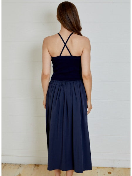 DHGM2022-DH-new-york-aimee-dress-in-navy-1