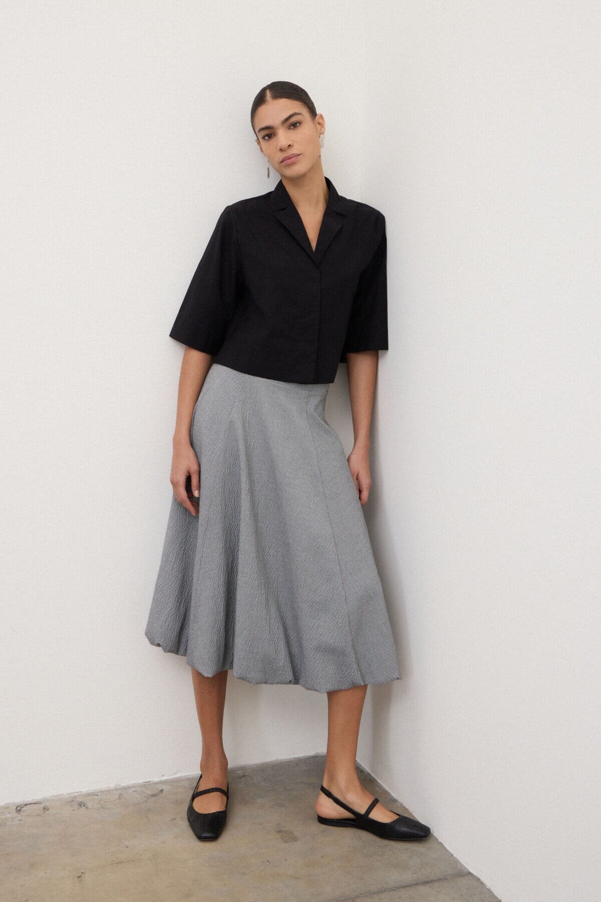 DN6284-ootodame-balloon-midi-skirt-in-var-unica-2