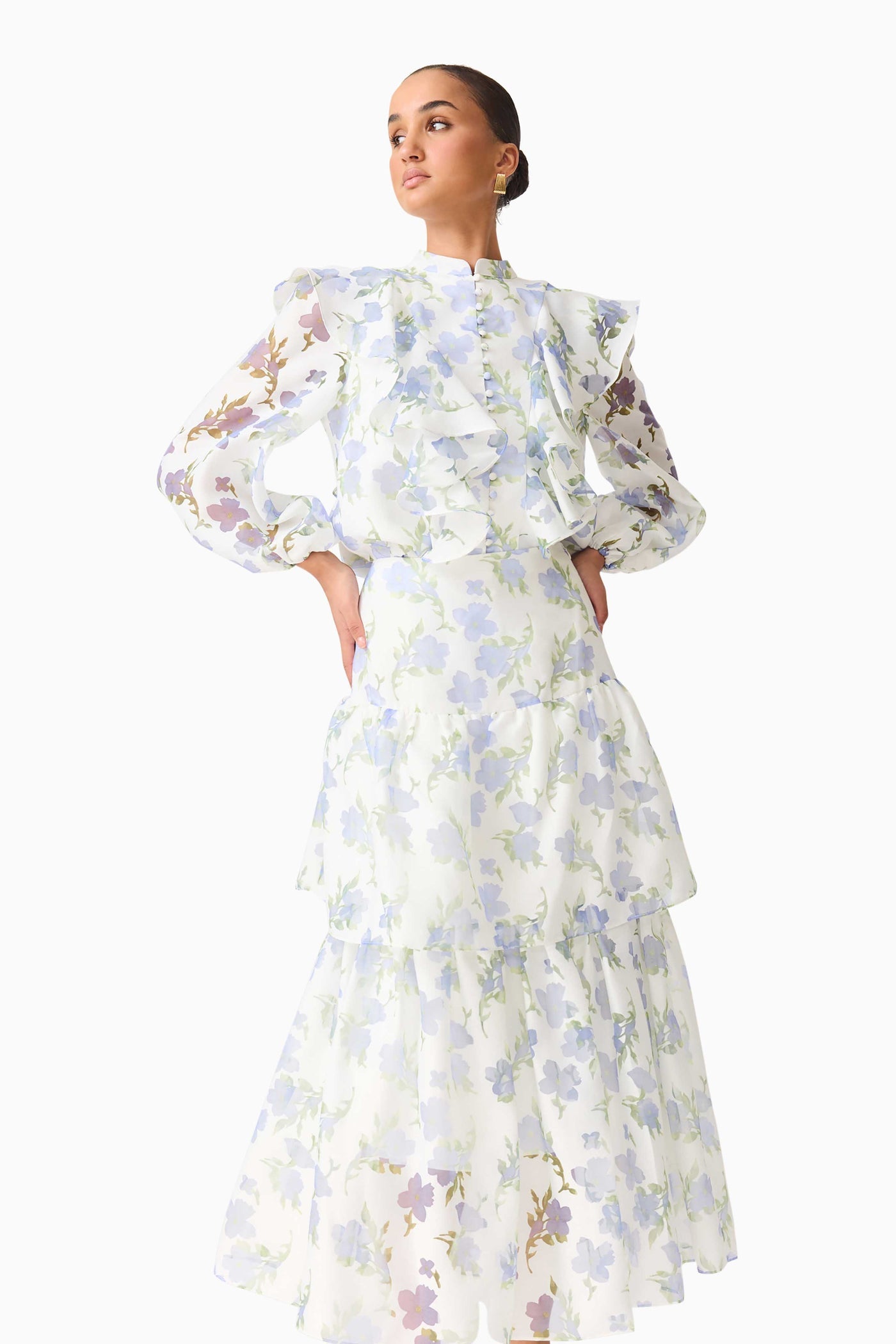 E5022653T-elliatt-cleo-top-in-ivory-blue-floral-print-1