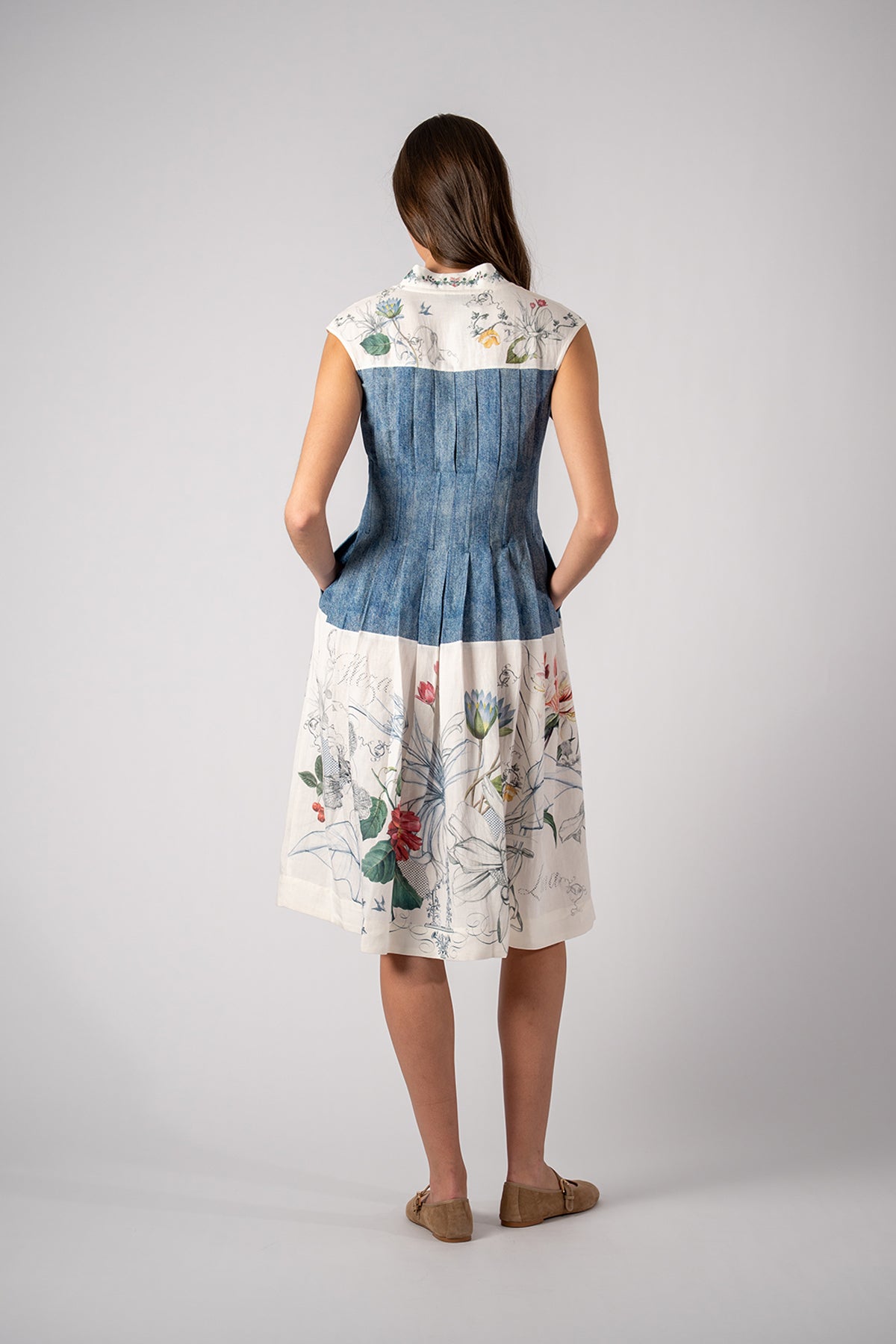 EG-03-ranna-gill-binx-pleat-midi-dress-in-multi-1