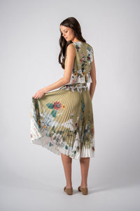 EG-06SK-ranna-gill-figaro-pleat-skirt-in-multi-1