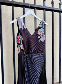 EH-09-ranna-gill-zahira-overlap-pleat-dress-in-multi-1