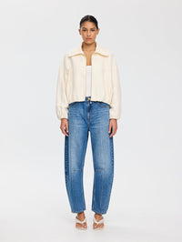 F47IVO-kivari-cass-crop-jacket-in-ivory-1