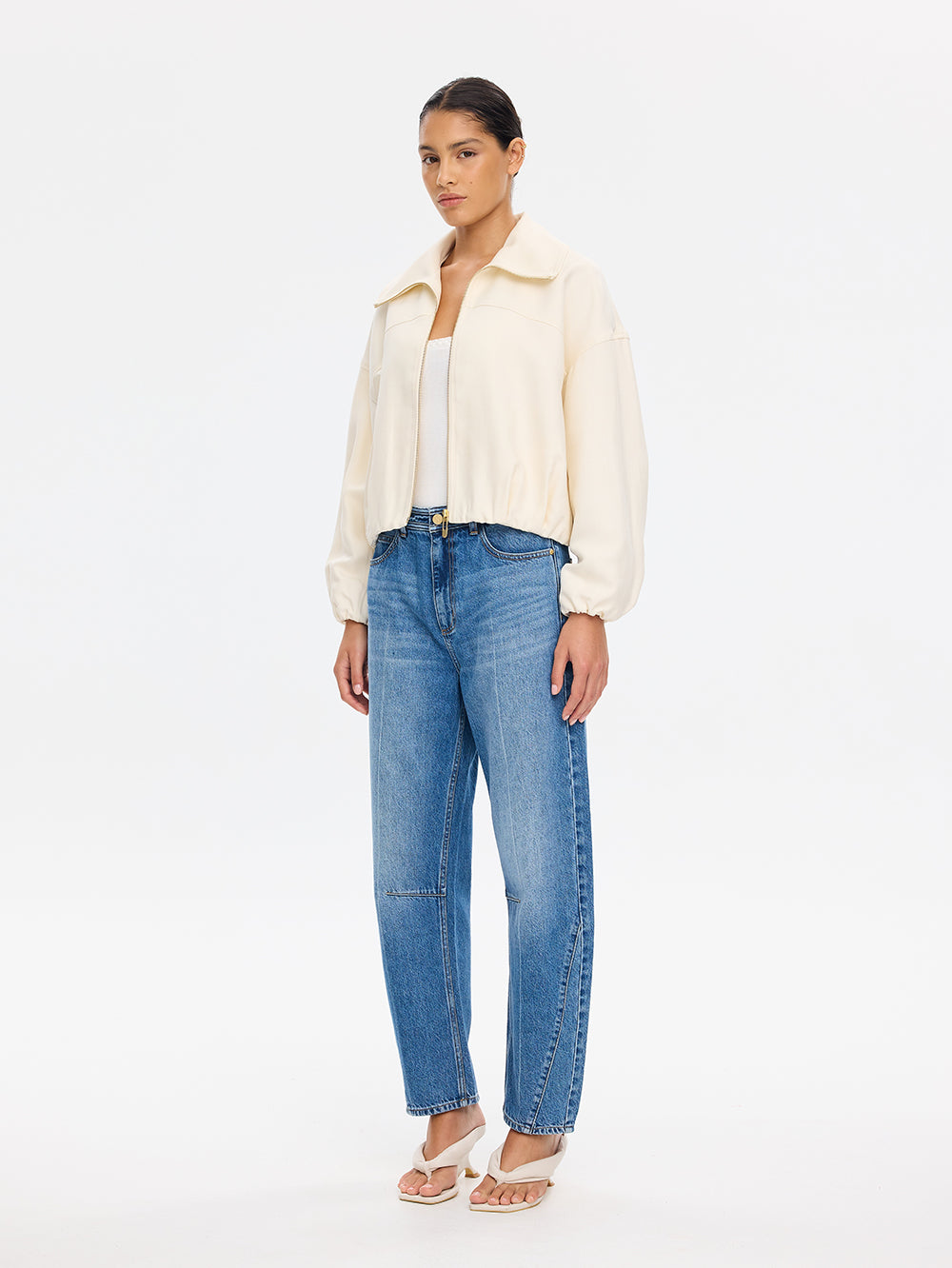 F47IVO-kivari-cass-crop-jacket-in-ivory-1