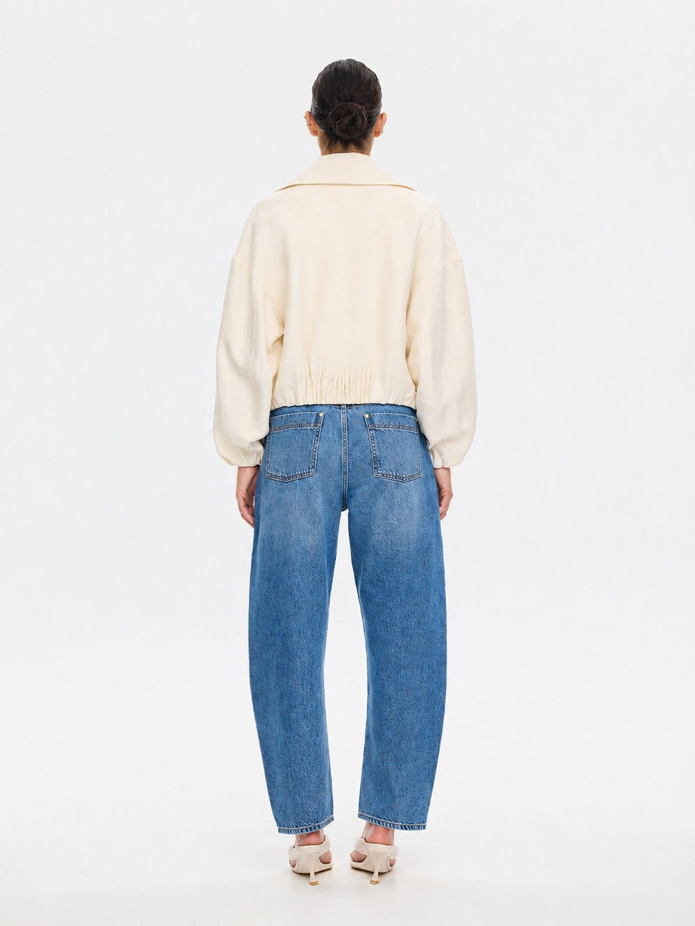 F47IVO-kivari-cass-crop-jacket-in-ivory-1