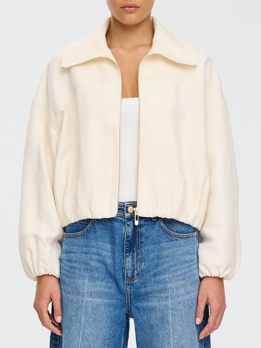 F47IVO-kivari-cass-crop-jacket-in-ivory-1