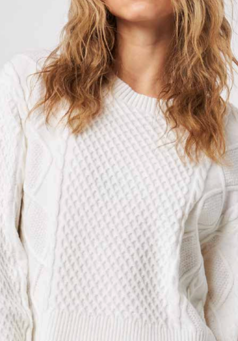 F531CR05-john-and-jenn-julien-sweater-porcelain-1