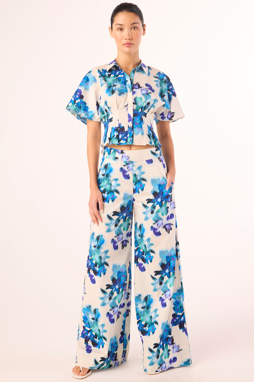 FAPA9605-misa-los-angeles-billie-pant-in-blurred-bouquet-1