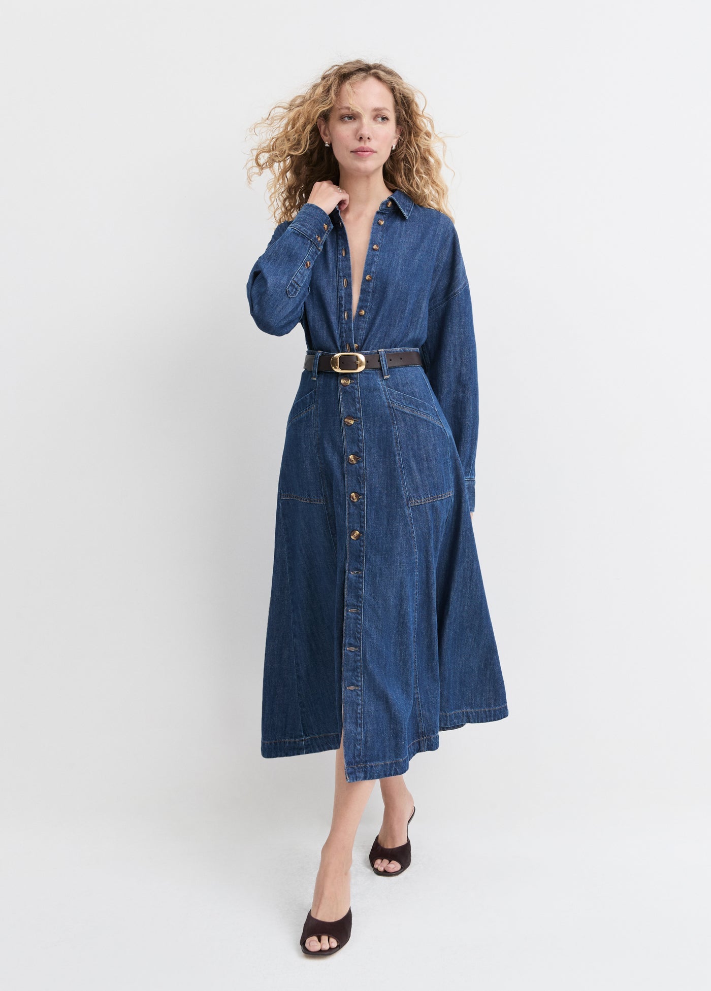 FGV7MS9529-favorite-daughter-the-lila-denim-skirt-in-mesa-1