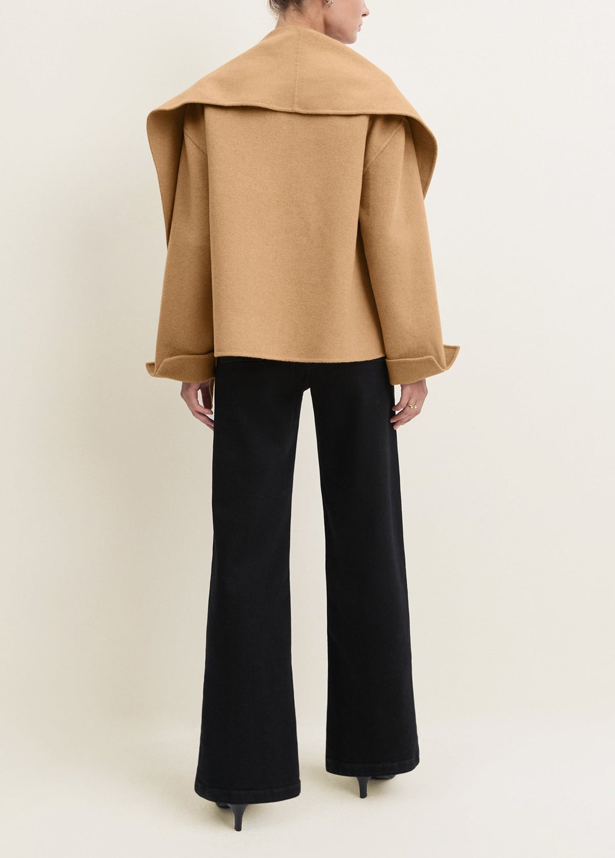FJC0AS7552-Favorite-Daughter-jamie-coat-camel-1