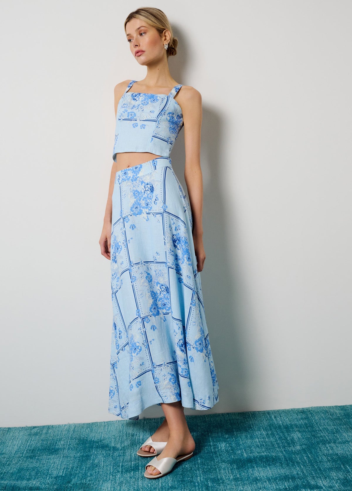 FMR2AS8080-favorite-daughter-the-there-for-you-skirt-in-floral-scarf-1