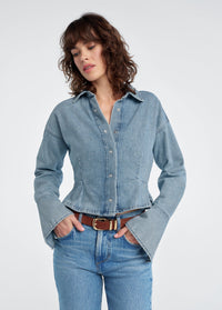 FMR5LX1099-favorite-daughter-eyes-on-me-shirt-in-lexington-1