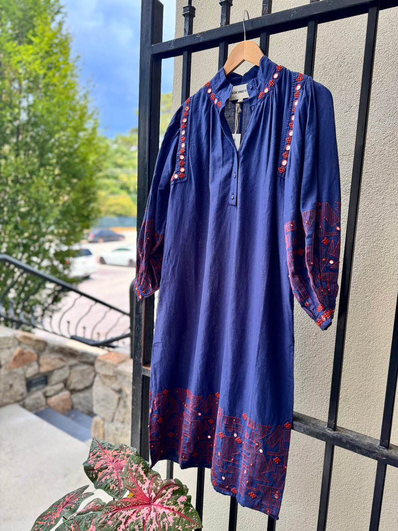 FW25CYLDR-v-de-vinister-cylia-dress-in-indigo-1