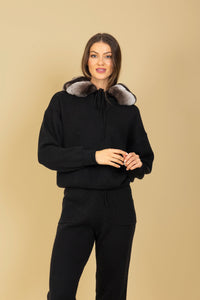 FW25K125A-jessie-liu-hooded-sweater-with-detachable-genuine-fur-trim-in-black-1