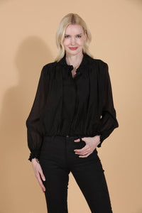 FW26B582-jessie-liu-lace-collar-blouse-in-black-1