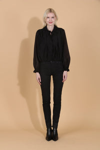 FW26B582-jessie-liu-lace-collar-blouse-in-black-1