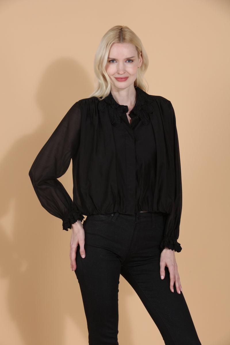 FW26B582-jessie-liu-lace-collar-blouse-in-black-1
