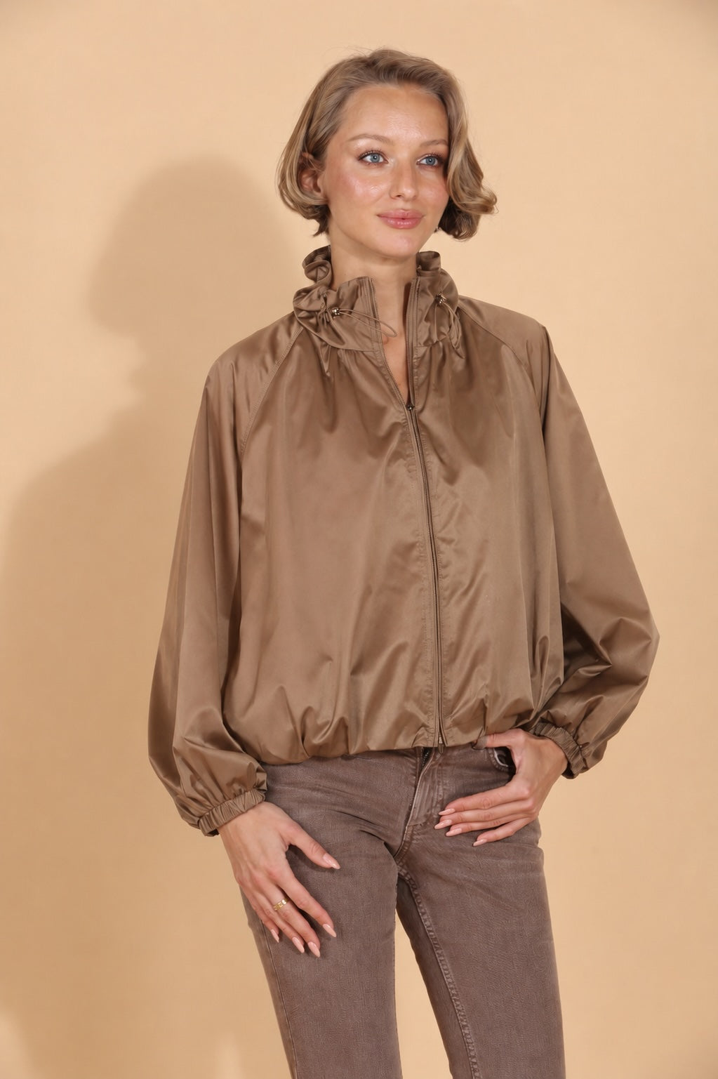 FW26J210-jessie-liu-full-zip-blouson-jacket-in-brown-1