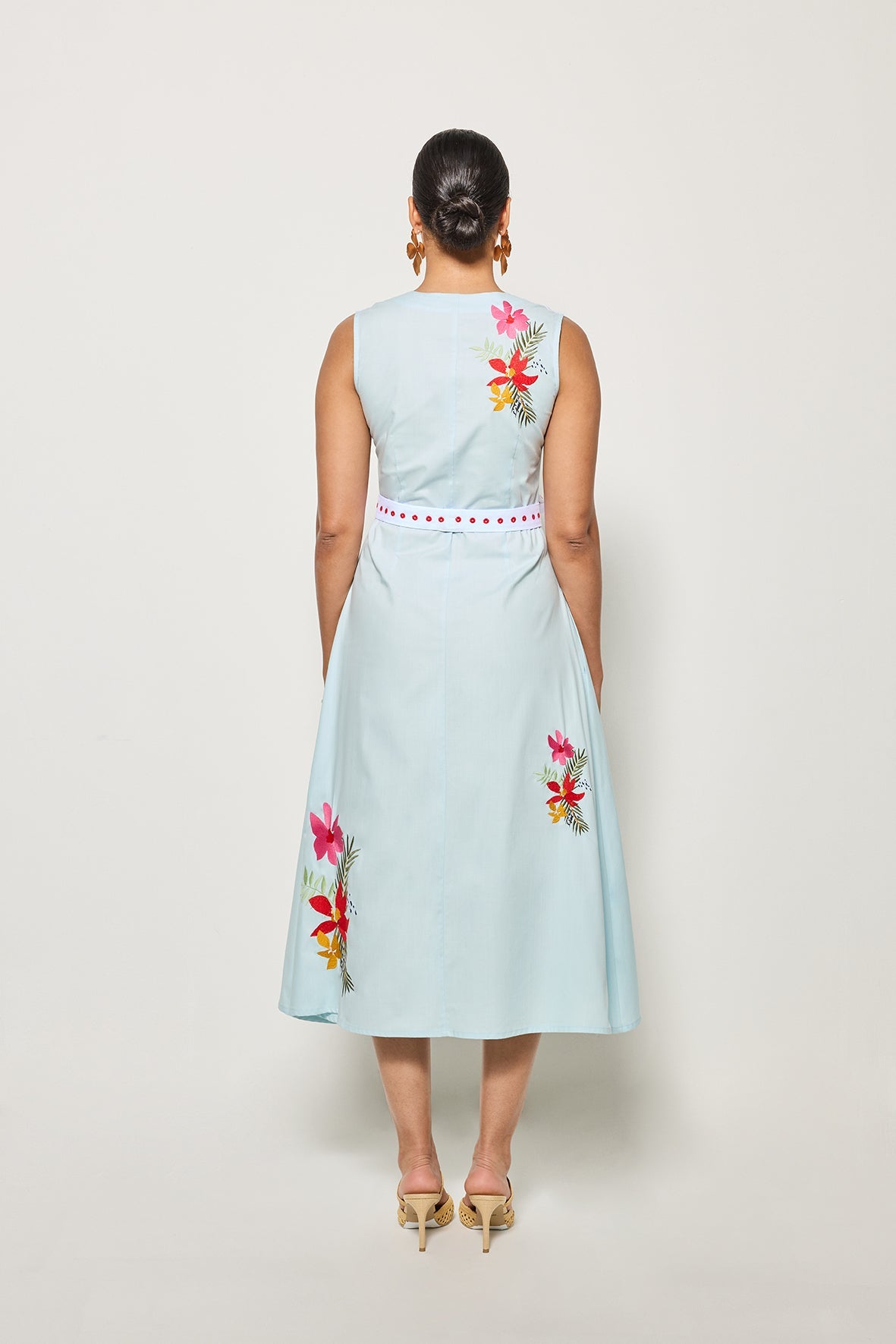 FanmMon-lesna-dress-in-light-blue-1