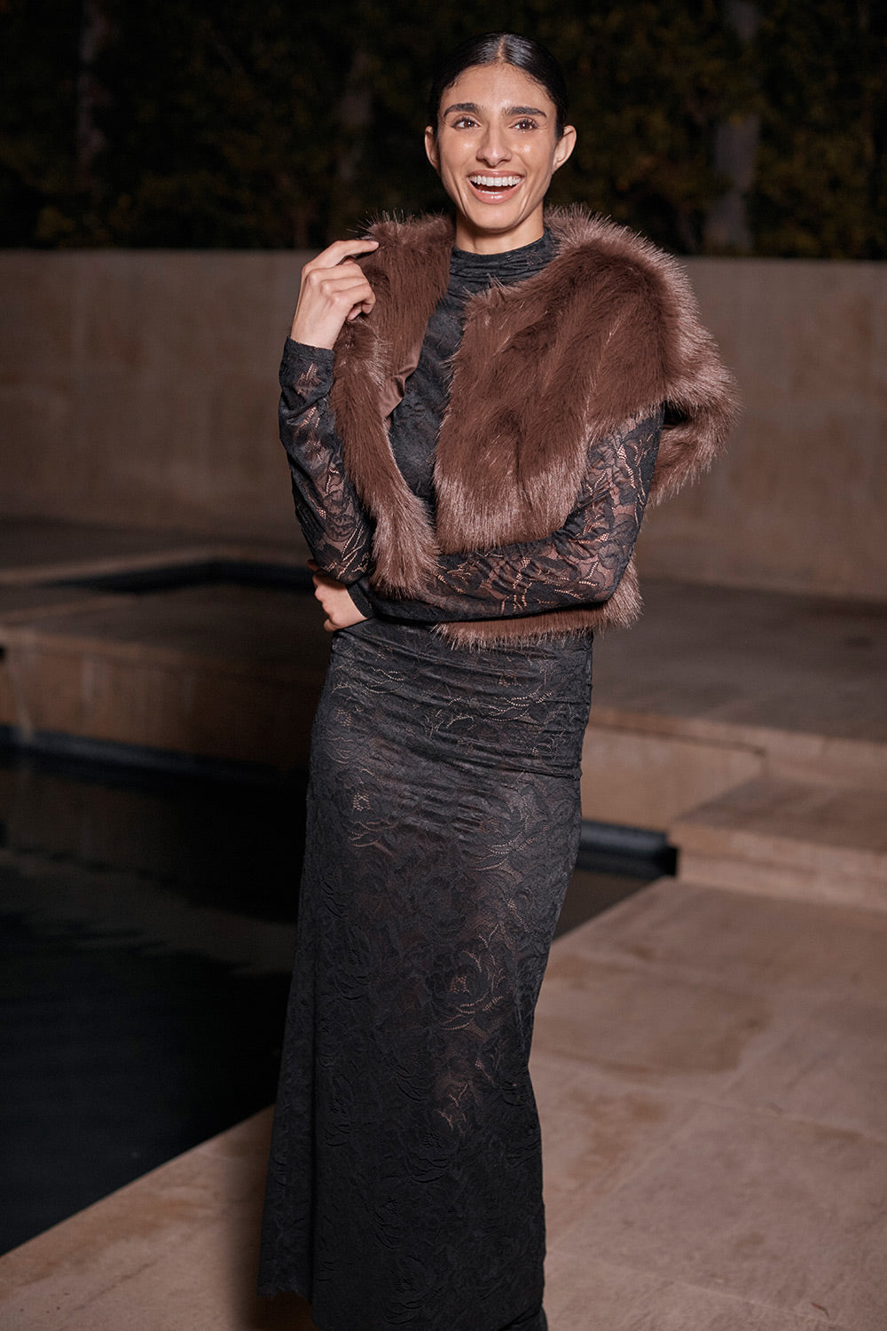 GDTP98140-misa-los-angeles-kira-vest-in-dark-brown-1