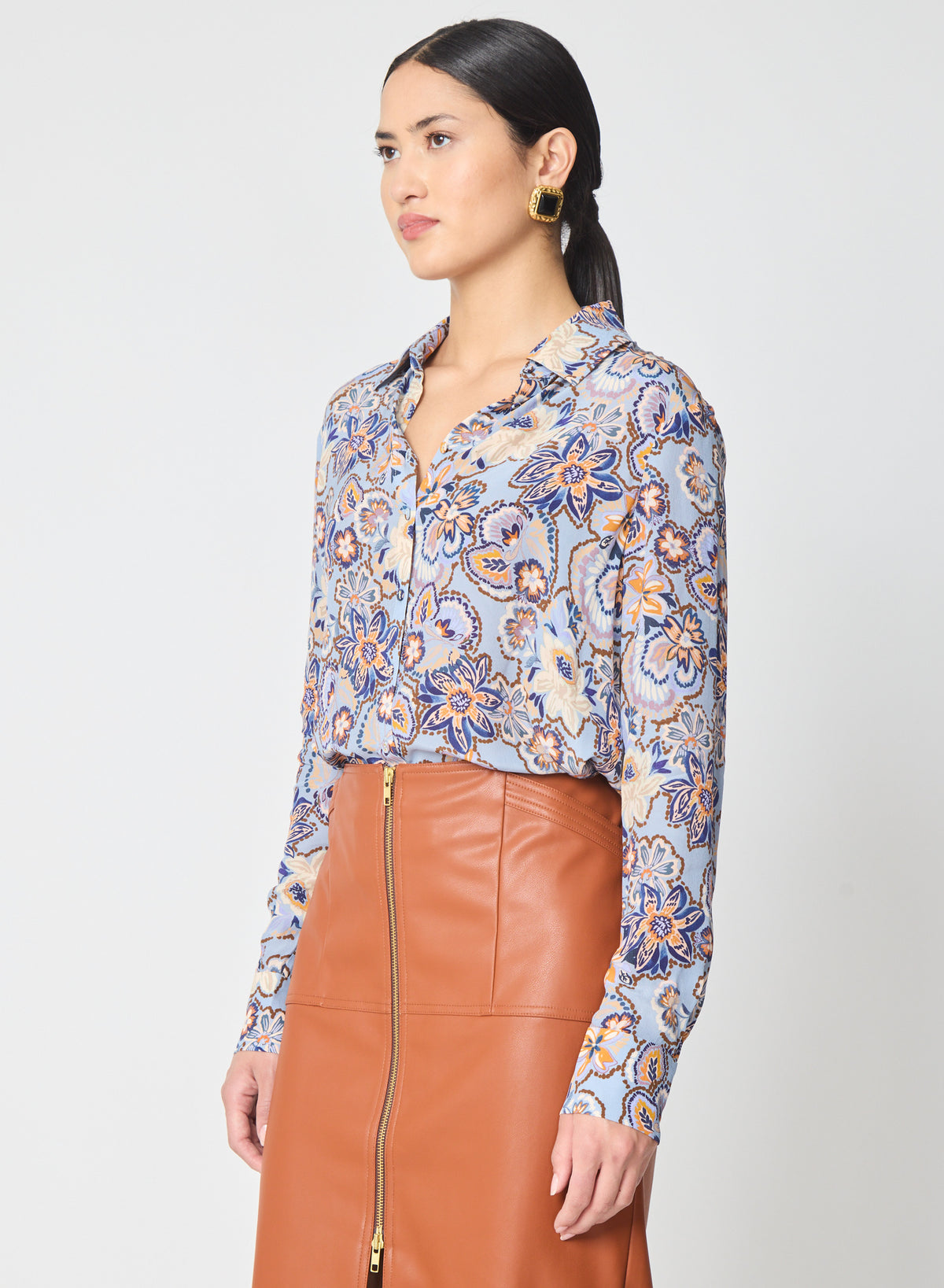 GF339VGT-gilner-farrar-troy-blouse-in-salisbury-print-1