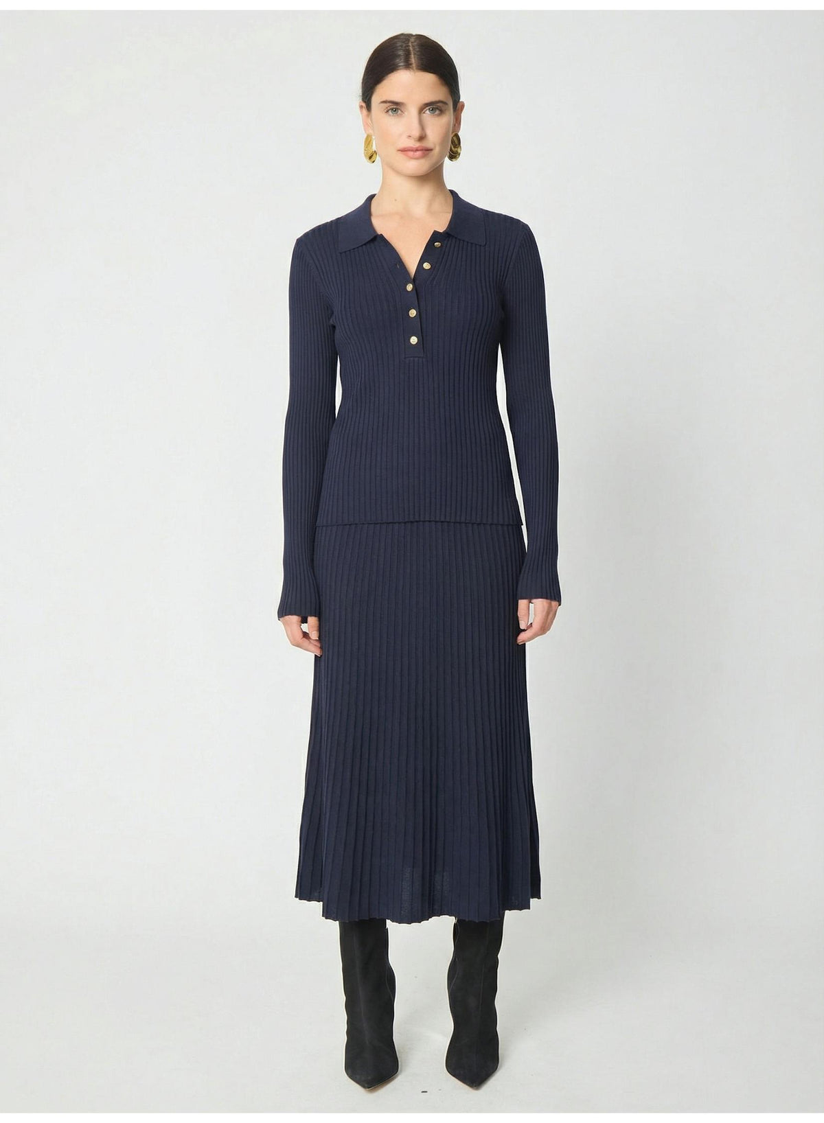 GF591VNY-gilner-farrar-iris-knit-top-in-navy-1
