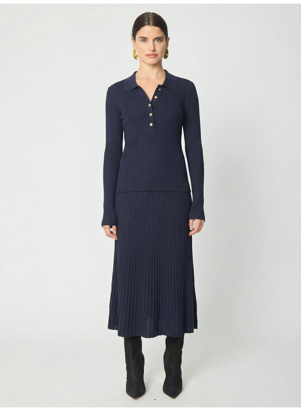 GF593VNY-gilner-farrar-nyra-knit-skirt-in-navy-1