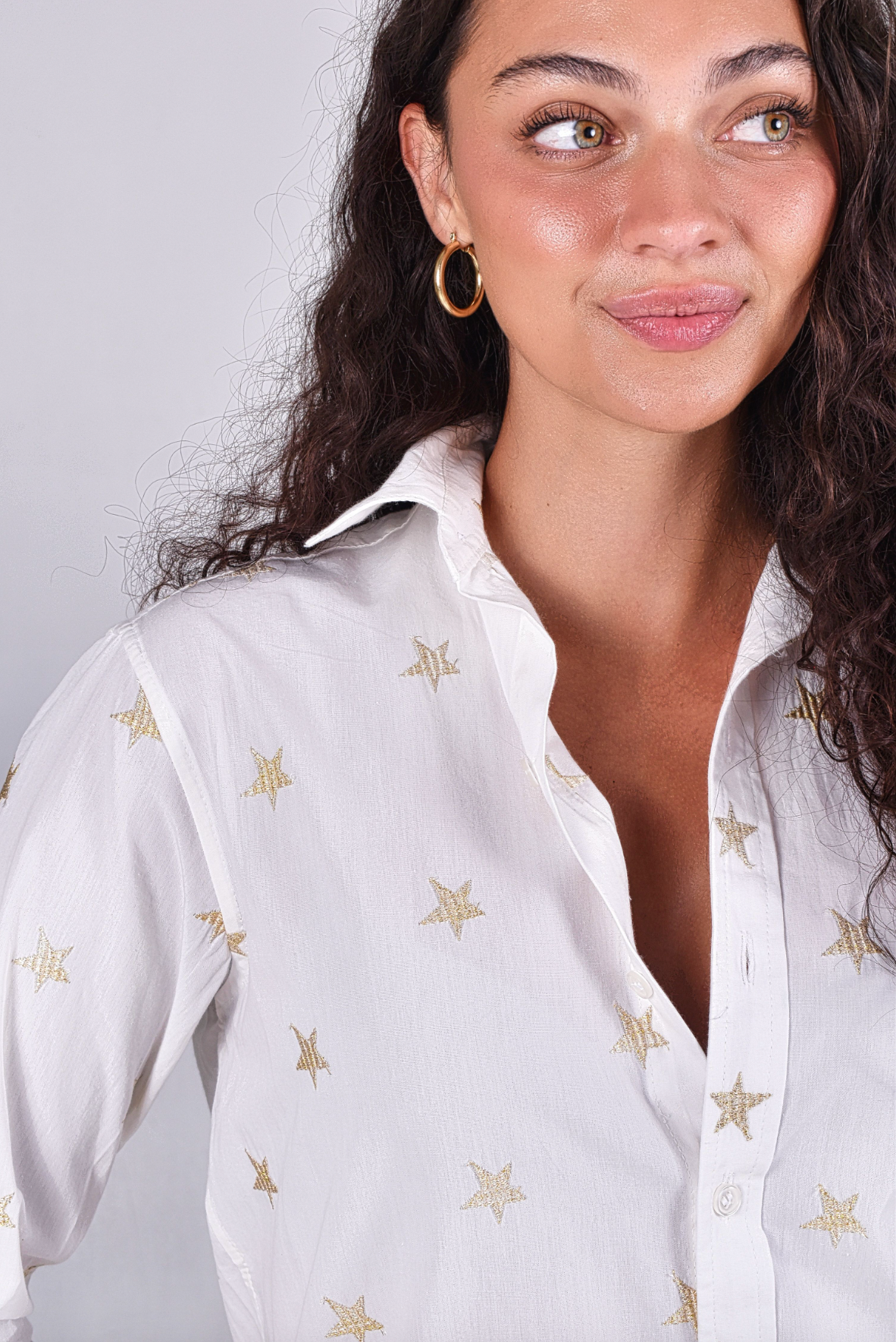 GFLD-CSTAR-emily-phillips-gold-stars-cotton-midi-dress-in-white-gold-1