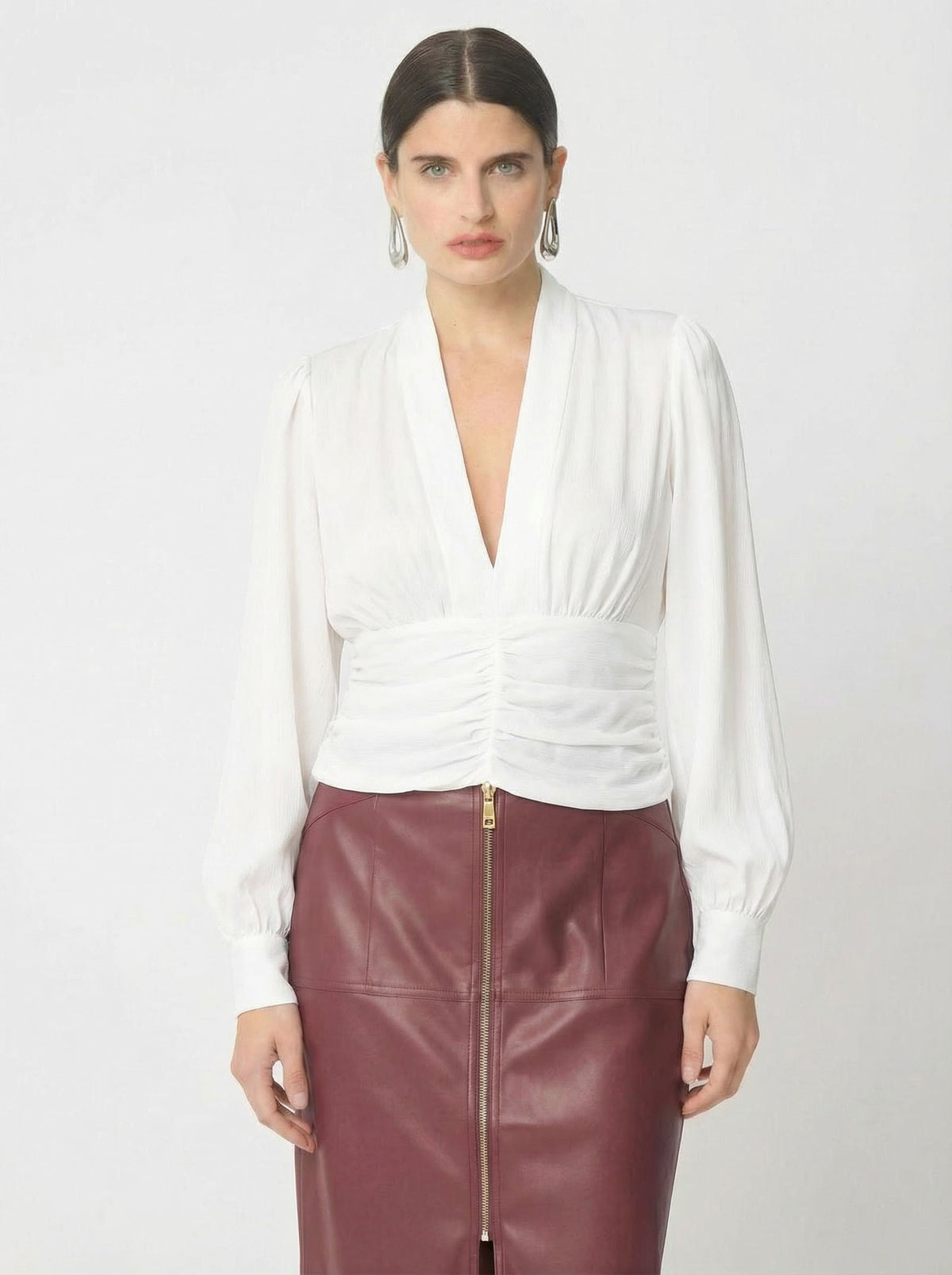 Gf573CPL-gilner-farrar-clea-blouse-in-cream-1