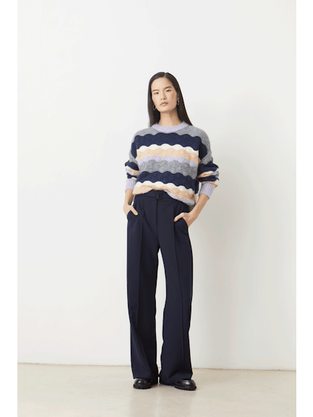 H25C04301-suncoo-paris-jicky-pant-in-bleu-nuit-1