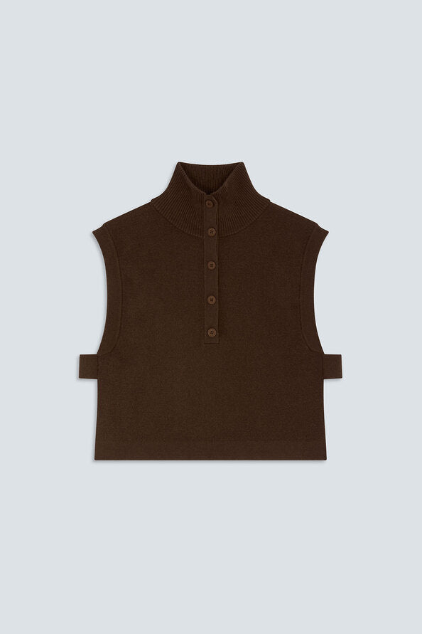 H26M01381-suncoo-paris-pacomi-vest-in-cafe-1