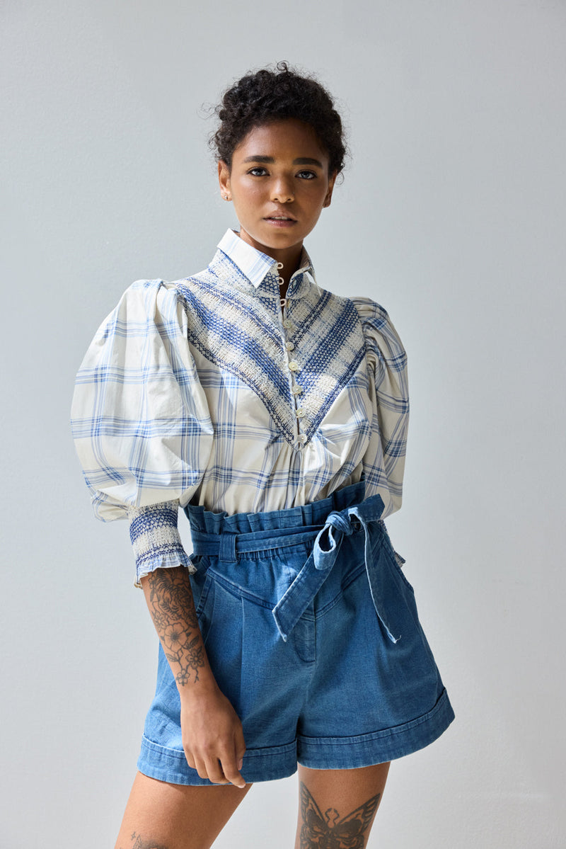 I09522F-hope-for-flowers-smocked-shirt-in-warp-dyed-plaid-1