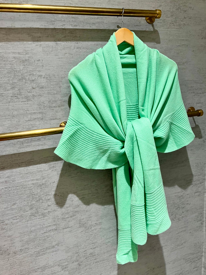 Ruffle Cashmere Wrap in Mint
