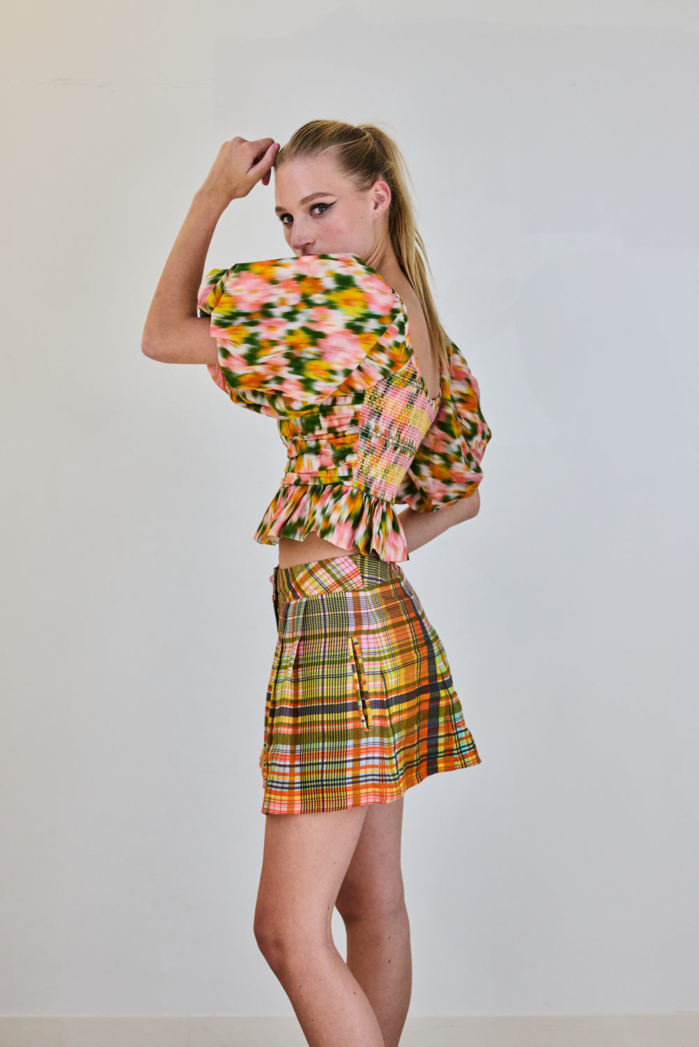 JF2111-hope-fro-flowers-flared-shorts-in-spring-plaid-2