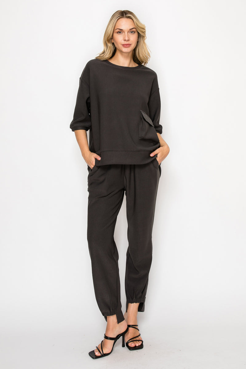 JOH-33069K-karen-top-33071K-katie-crepe-jogger-pant-charcoal-1